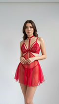 Rotes Nachthemd mit Spitzenverzierung und Ringdetails